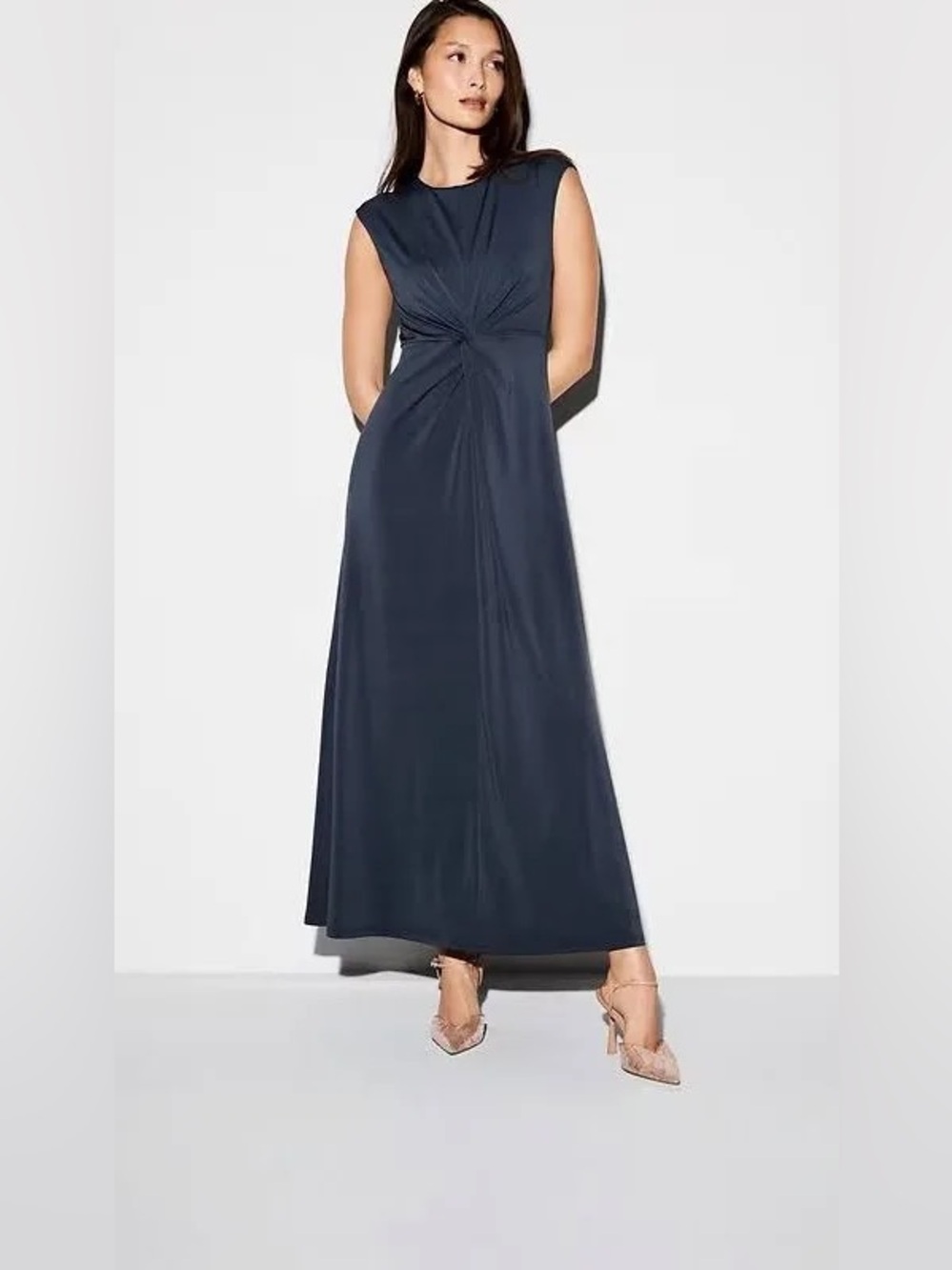 The Occasion by Old Navy Sleeveless Navy Twist-Front Maxi Dress XL